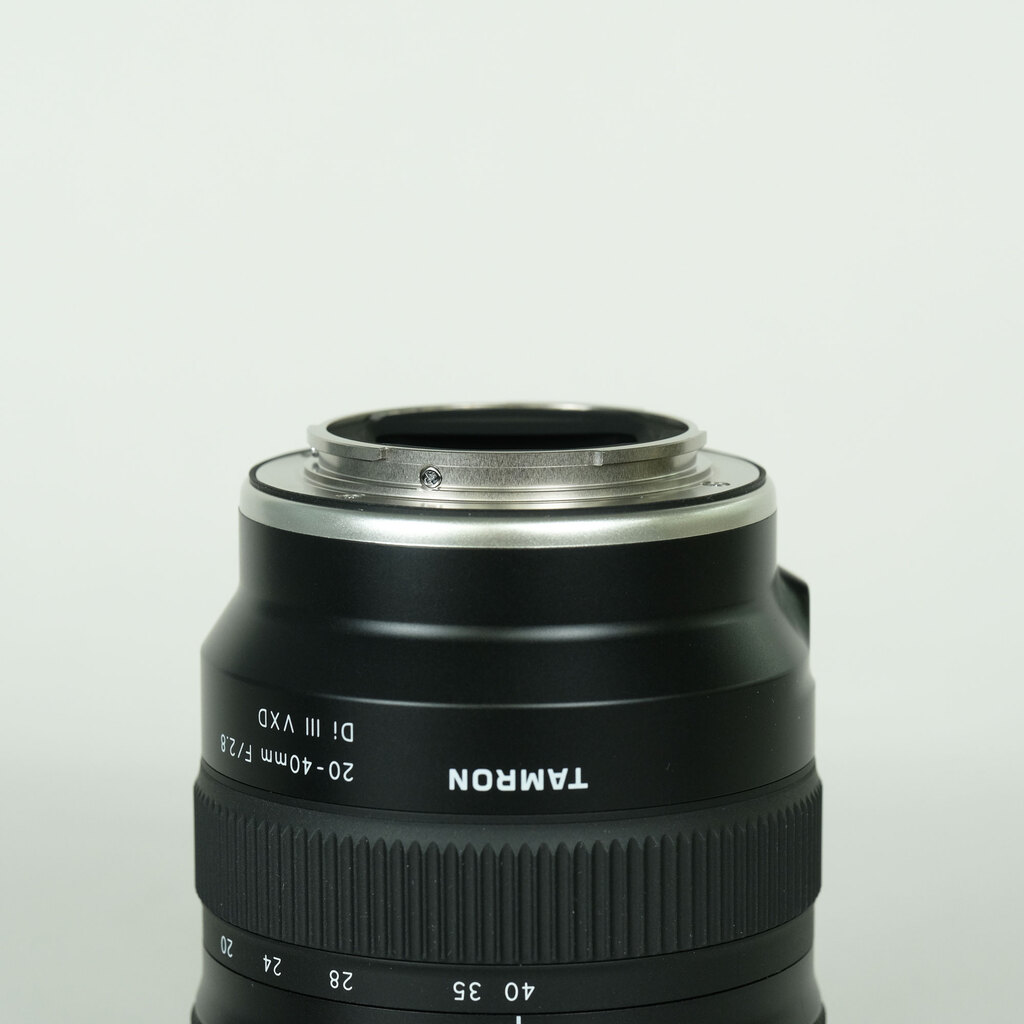 TAMRON 20-40mm F/2.8 Di III VXD(Model A062) [ソニーE用]の出品