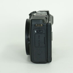 Canon EOS M3 ボディEVFキット ブラック Canon EOS M3 ボディEVFキット ブラック