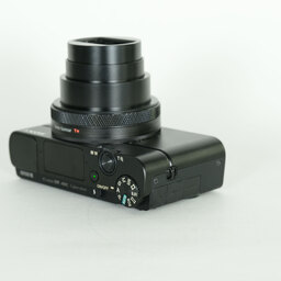 SONY Cyber-shot DSC-RX100M7