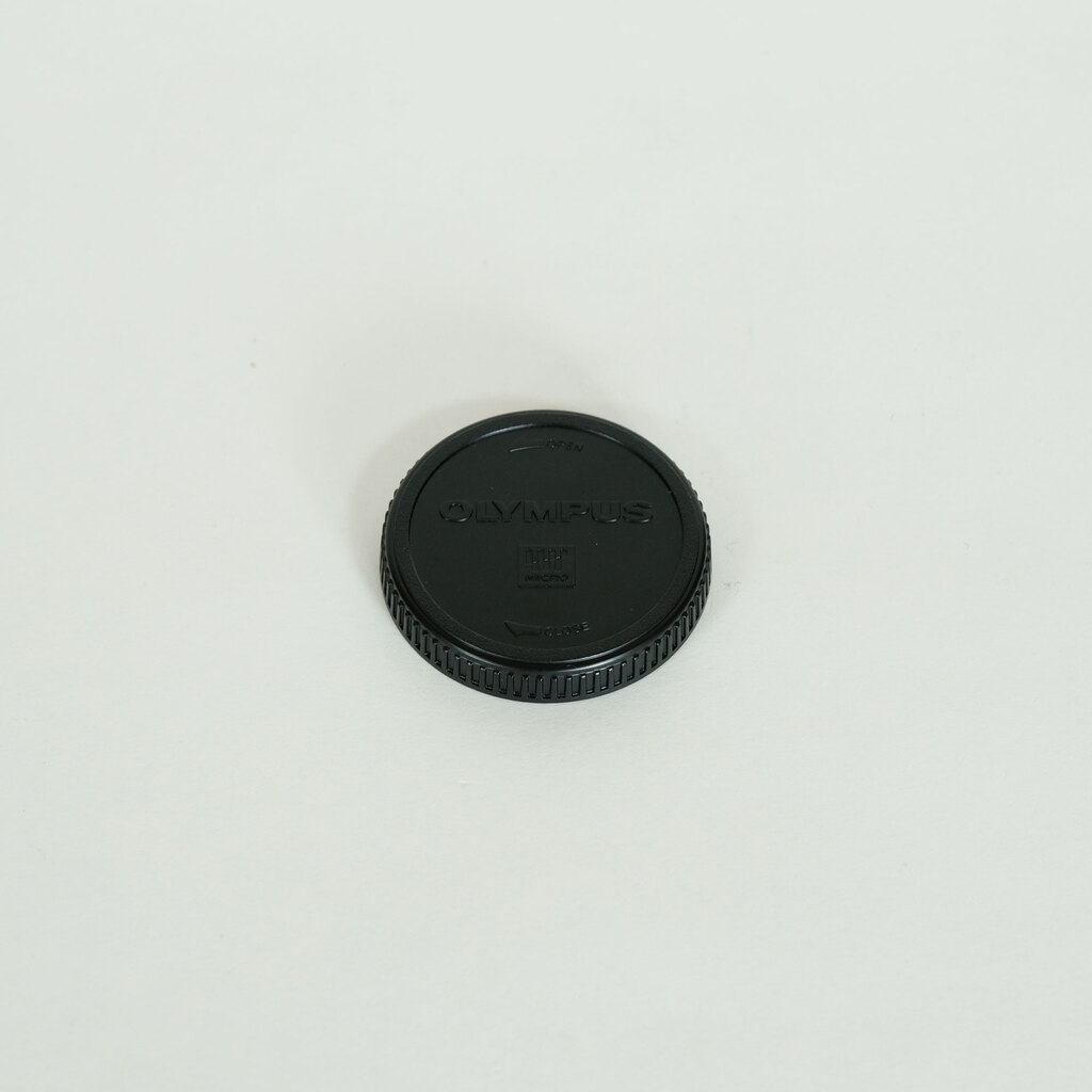 OLYMPUS M.ZUIKO DIGITAL 17mm F1.8