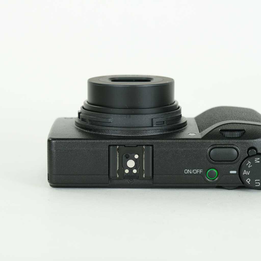 RICOH GR IIIx RICOH GR IIIx