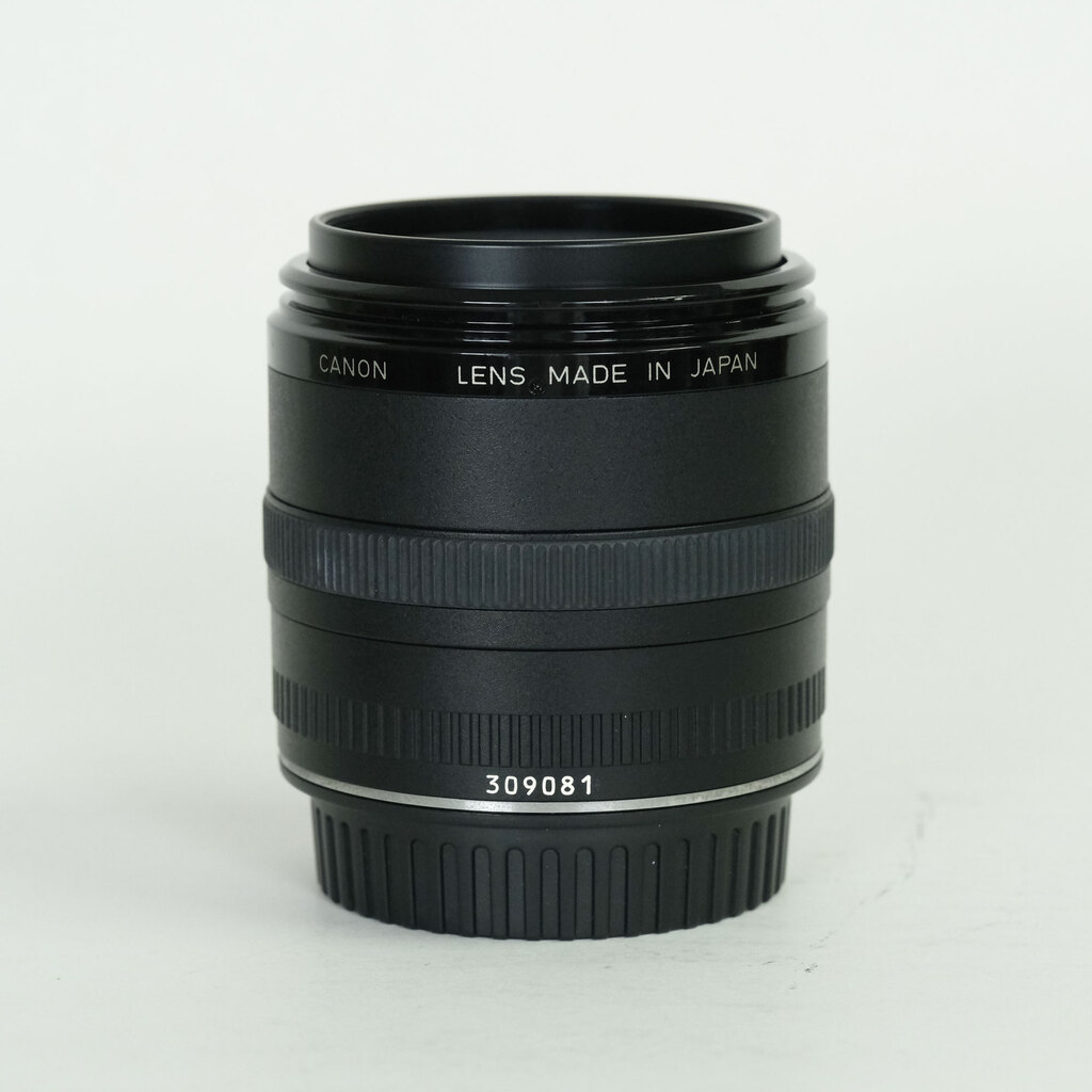 Canon EF50mm F2.5 コンパクトマクロ