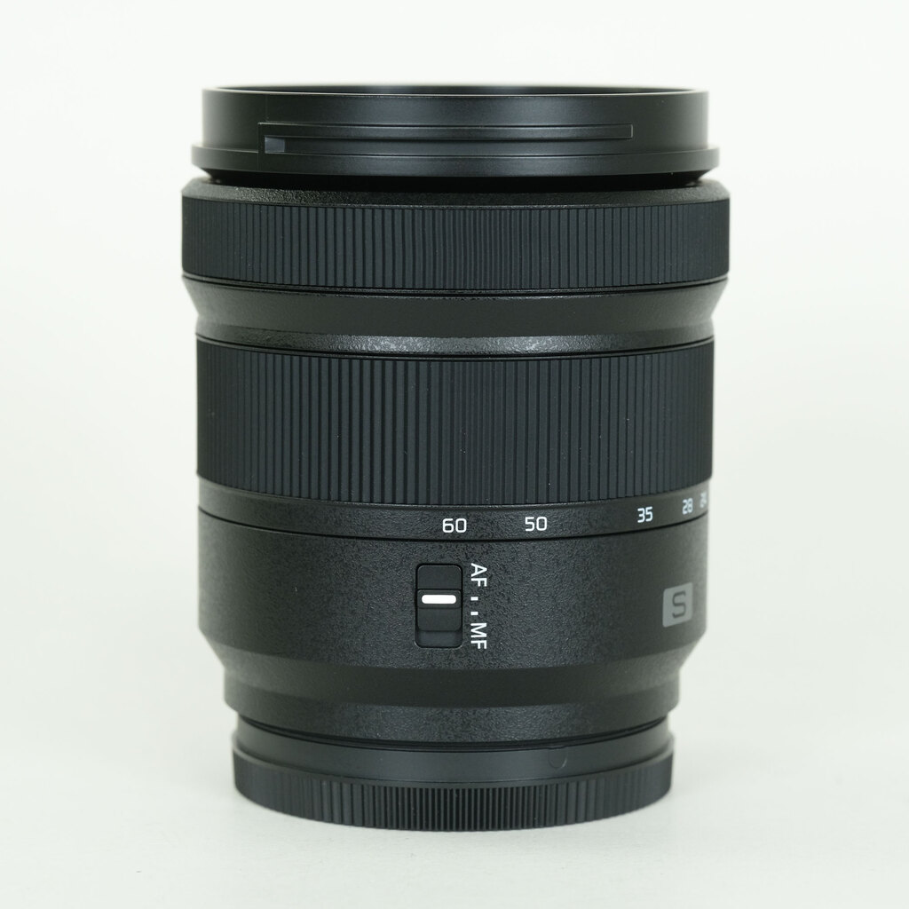 Panasonic LUMIX S 20-60mm F3.5-5.6 Panasonic LUMIX S 20-60mm F3.5-5.6
