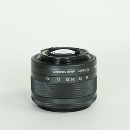 Canon EF-M15-45mm F3.5-6.3 IS STM