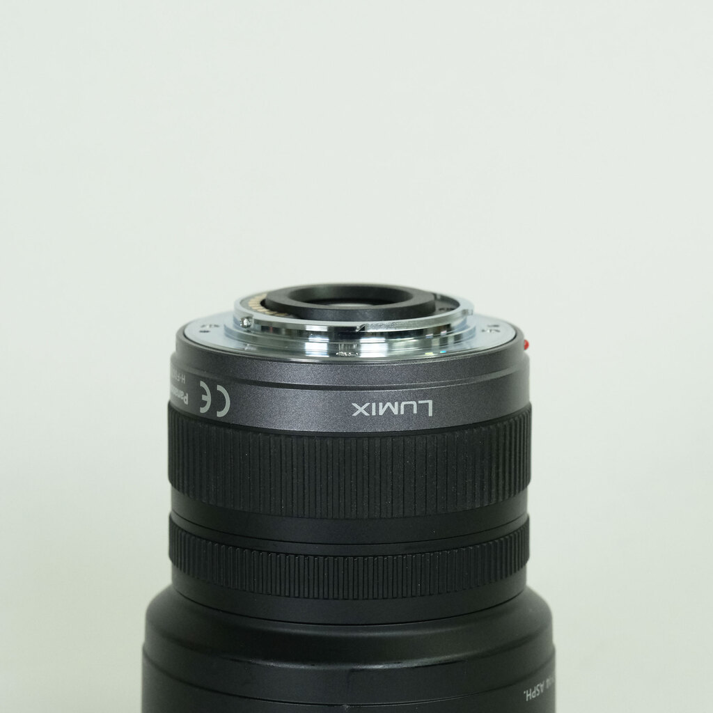 Panasonic LUMIX G VARIO 7-14mm / F4.0 ASPH. Panasonic LUMIX G VARIO 7-14mm / F4.0 ASPH.