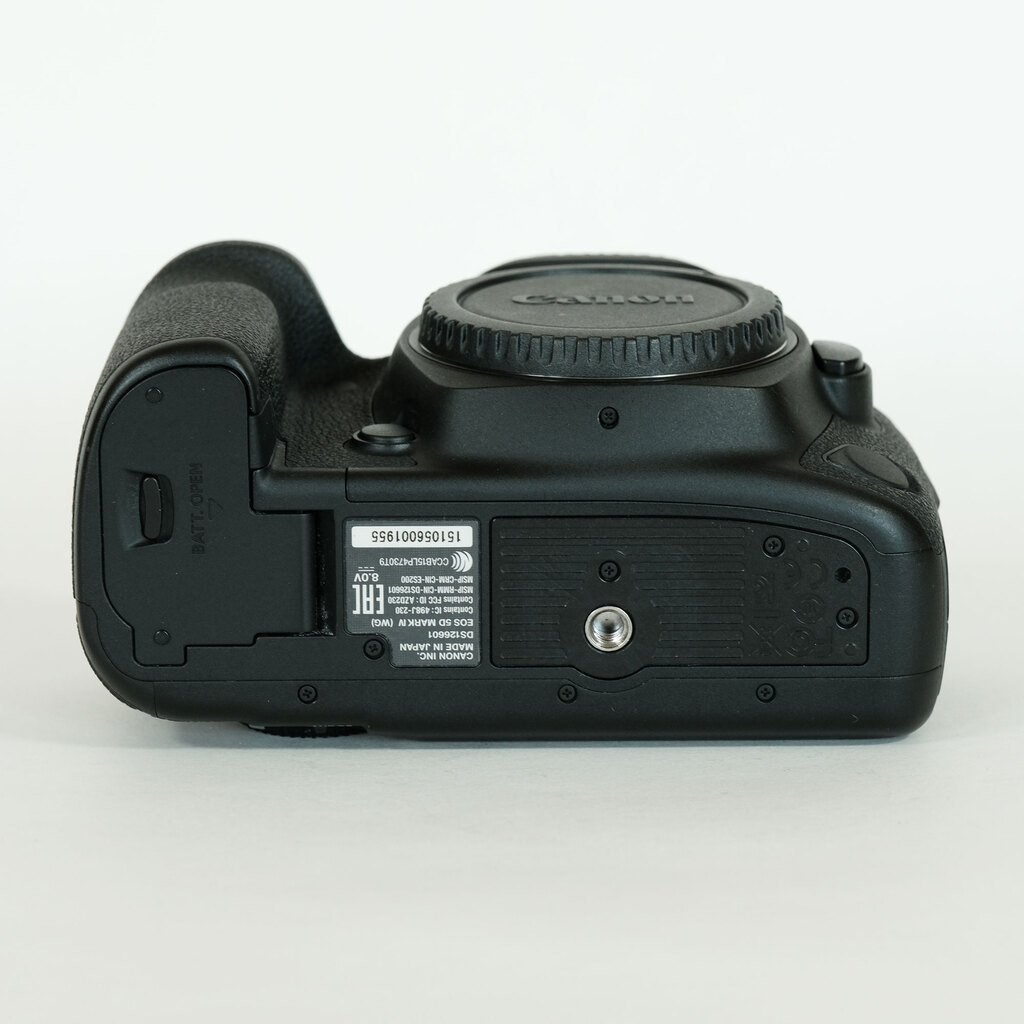 Canon EOS 5D Mark IV