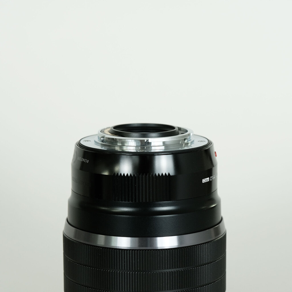 OLYMPUS M.ZUIKO DIGITAL ED 17mm F1.2 PRO