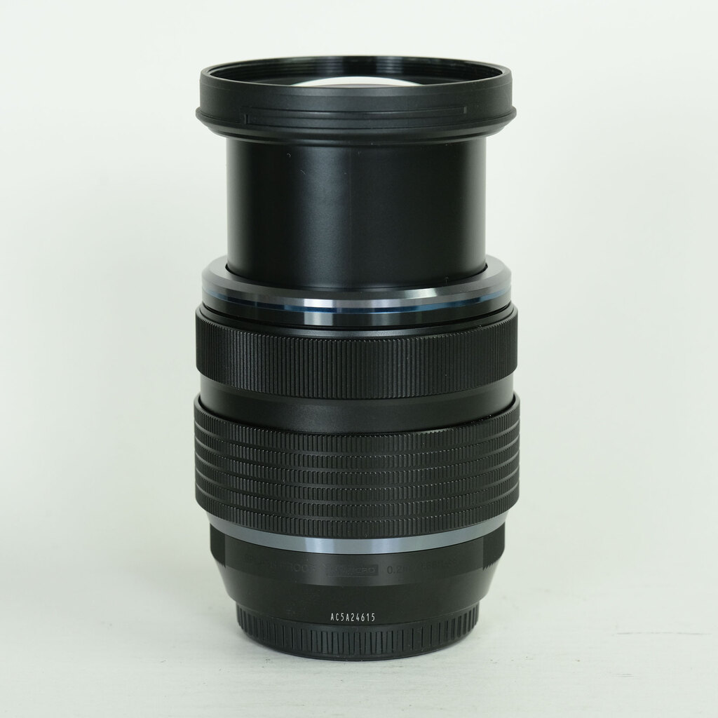 OLYMPUS M.ZUIKO DIGITAL ED 12-40mm F2.8 PRO