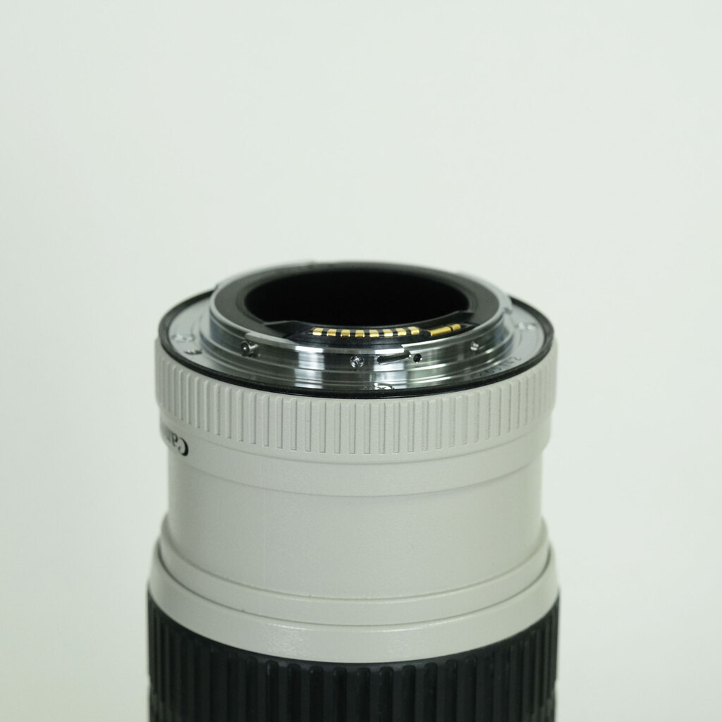 Canon EF70-200mm F4L IS USM Canon EF70-200mm F4L IS USM