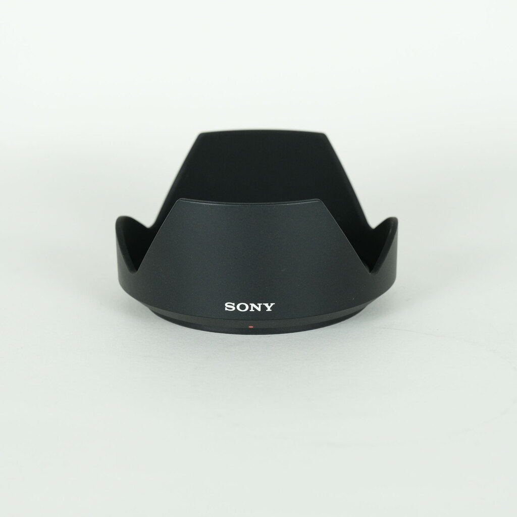 SONY Vario-Tessar T* E 16-70mm F4 ZA OSS SEL1670Z SONY Vario-Tessar T* E 16-70mm F4 ZA OSS SEL1670Z
