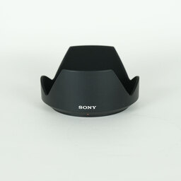 SONY Vario-Tessar T* E 16-70mm F4 ZA OSS SEL1670Z SONY Vario-Tessar T* E 16-70mm F4 ZA OSS SEL1670Z