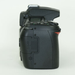 Nikon D90 ボディ
