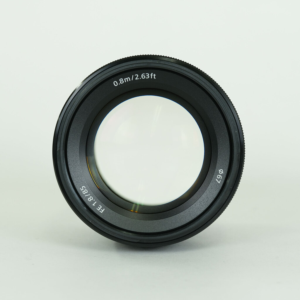 SONY FE 85mm F1.8 SEL85F18 SONY FE 85mm F1.8 SEL85F18