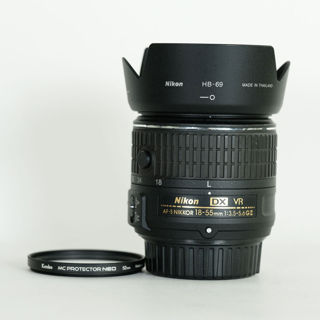 Nikon AF-S DX NIKKOR 18-55mm f3.5-5.6G VR II