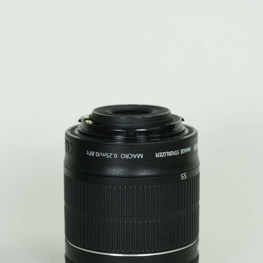 Canon EF-S18-55mm F3.5-5.6 IS STM