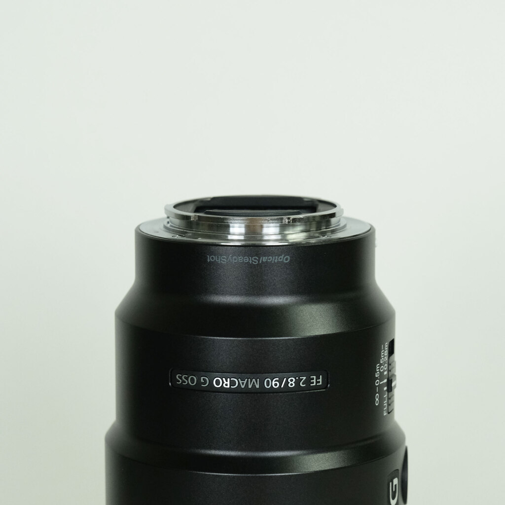 SONY FE 90mm F2.8 Macro G OSS SEL90M28G SONY FE 90mm F2.8 Macro G OSS SEL90M28G