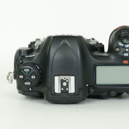 Nikon D500