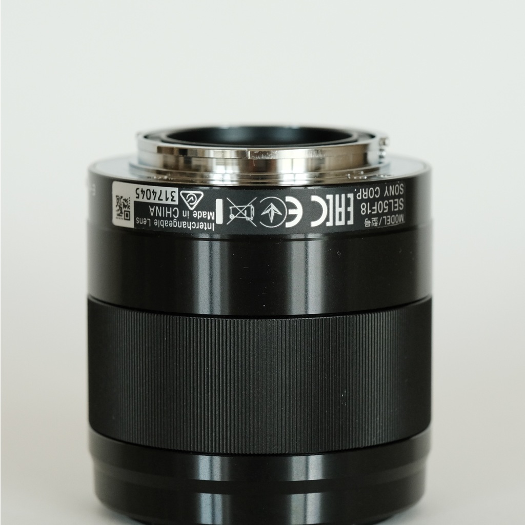 SONY E 50mm F1.8 OSS SEL50F18