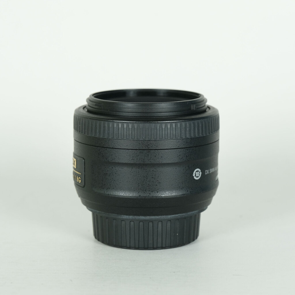 Nikon AF-S DX NIKKOR 35mm f/1.8G