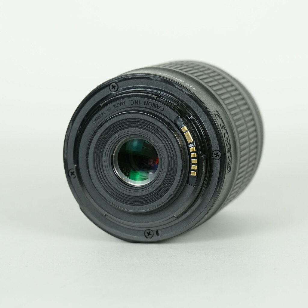Canon EF-S18-55mm F4-5.6 IS STM