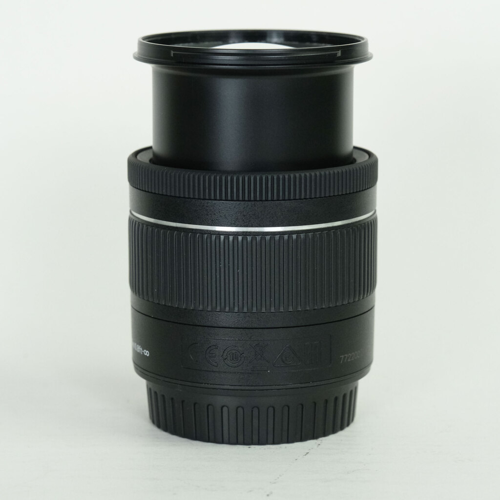 Canon EF-S18-55mm F4-5.6 IS STM