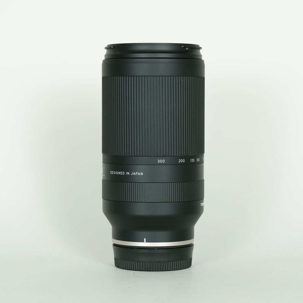TAMRON 70-300mm F/4.5-6.3 Di III RXD (Model A047) [ソニーE用]