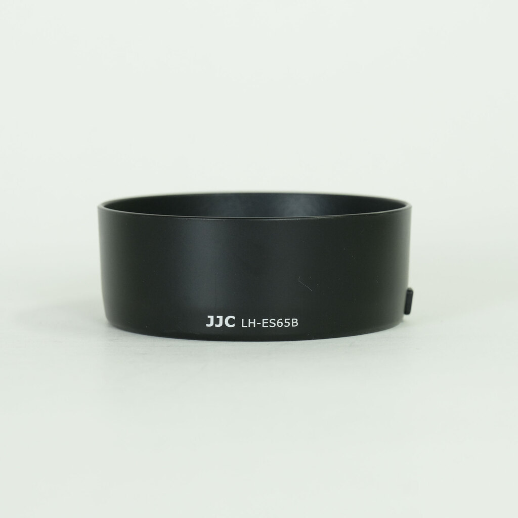 Canon RF50mm F1.8 STM Canon RF50mm F1.8 STM