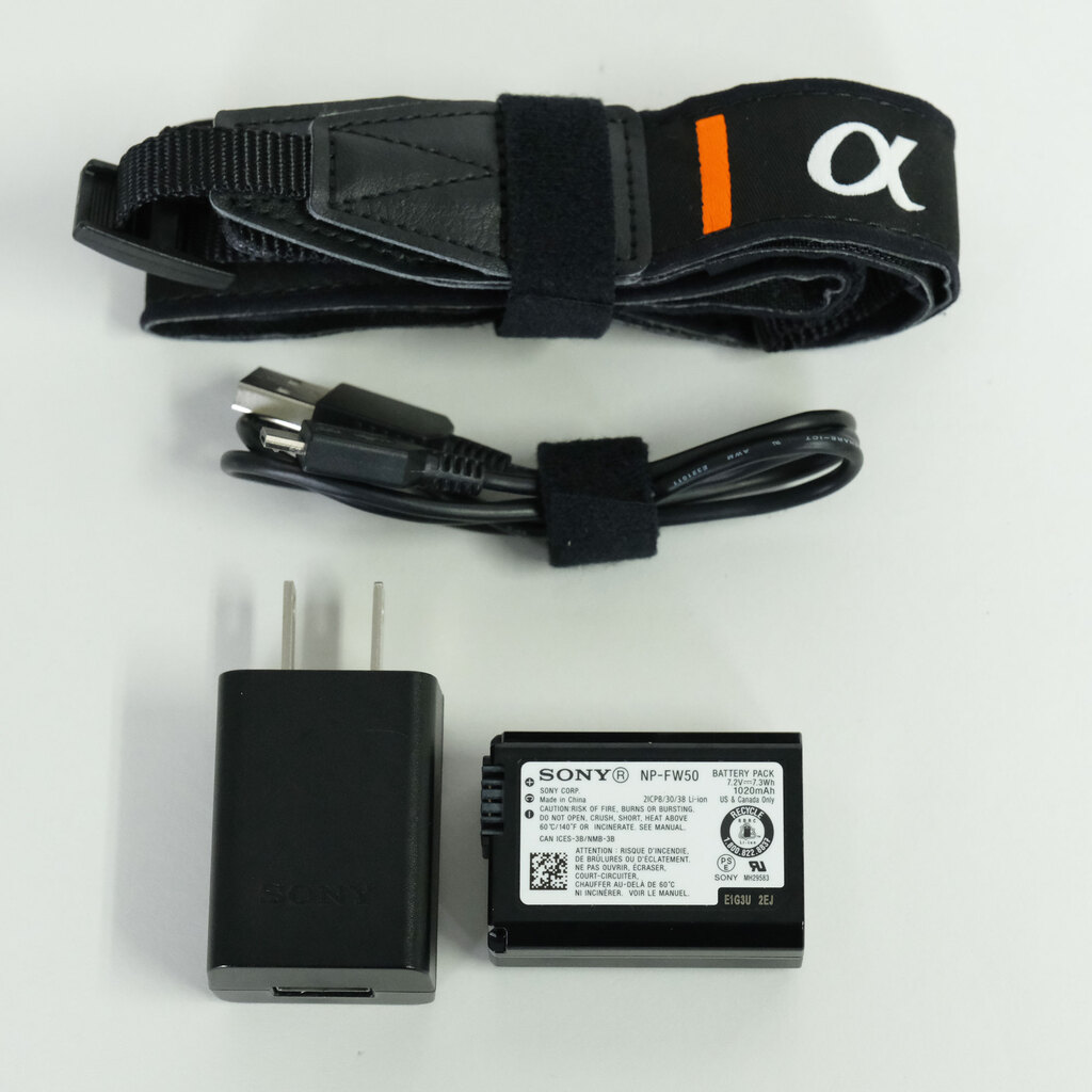 SONY α6400(ILCE-6400) SONY α6400(ILCE-6400)