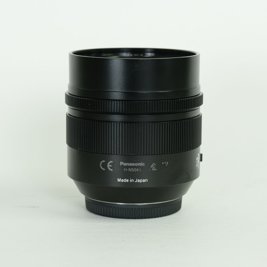 Panasonic LEICA DG NOCTICRON 42.5mm / F1.2 ASPH. / POWER O.I.S.