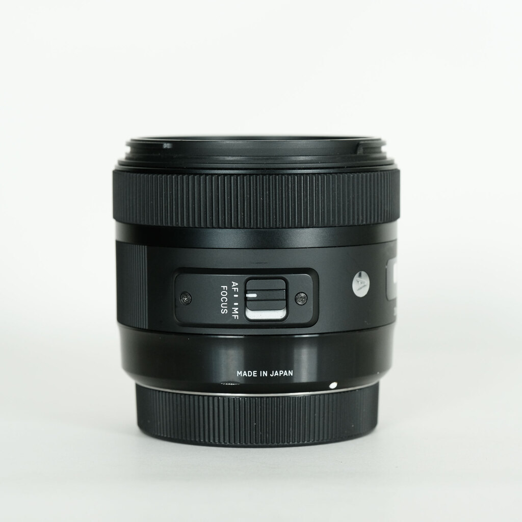 SIGMA 30mm F1.4 DC HSM | Art [キヤノン用]