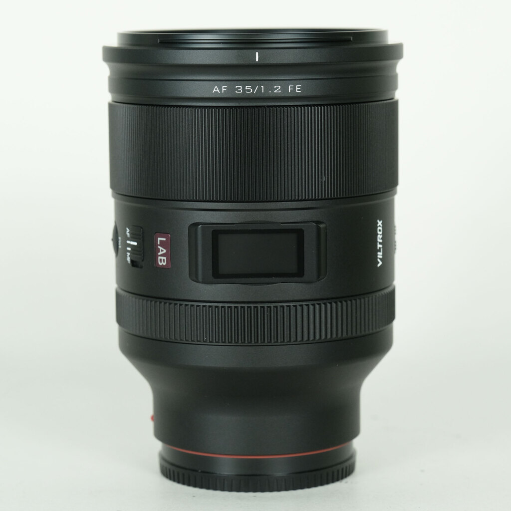 VILTROX AF 35mm F1.2 LAB [ソニーE用]の出品 | ONE SCENE（ワンシーン）