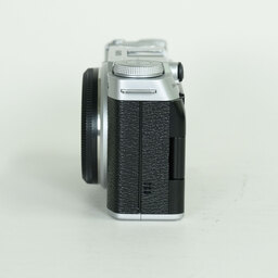 FUJIFILM X-M5 FUJIFILM X-M5