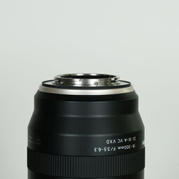 TAMRON 18-300mm F/3.5-6.3 Di III-A VC VXD (Model B061) [フジフイルムX用]