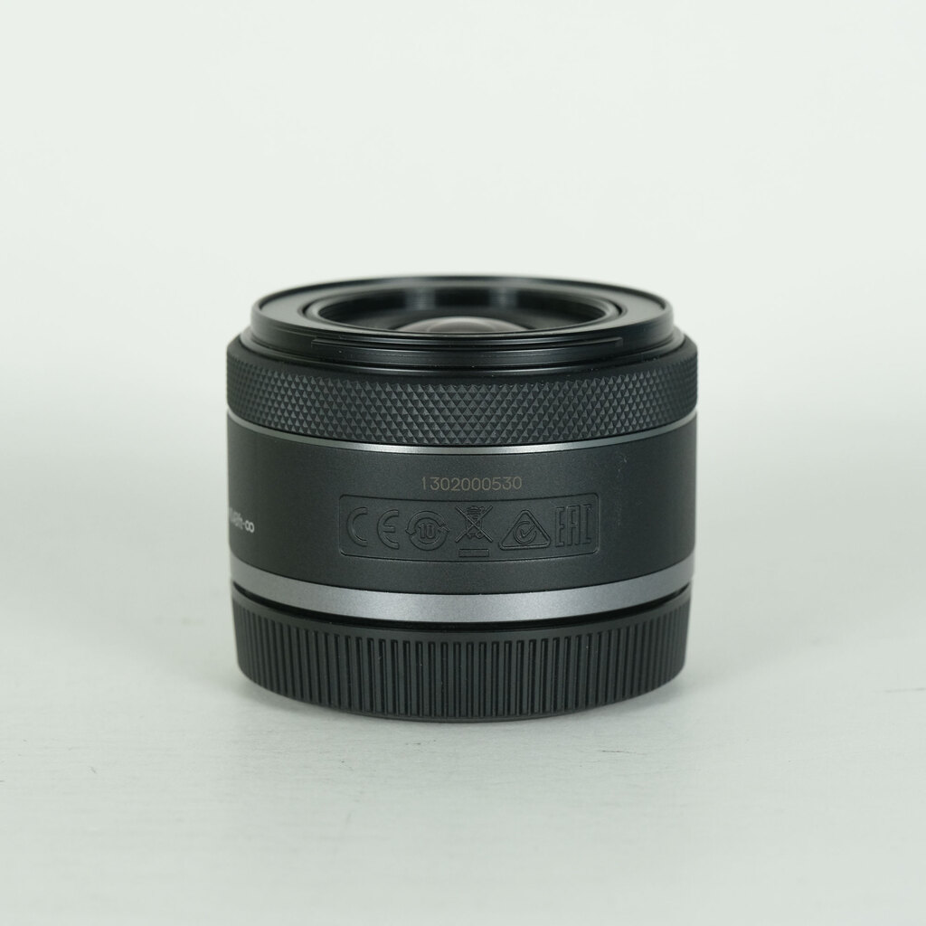Canon RF16mm F2.8 STM Canon RF16mm F2.8 STM
