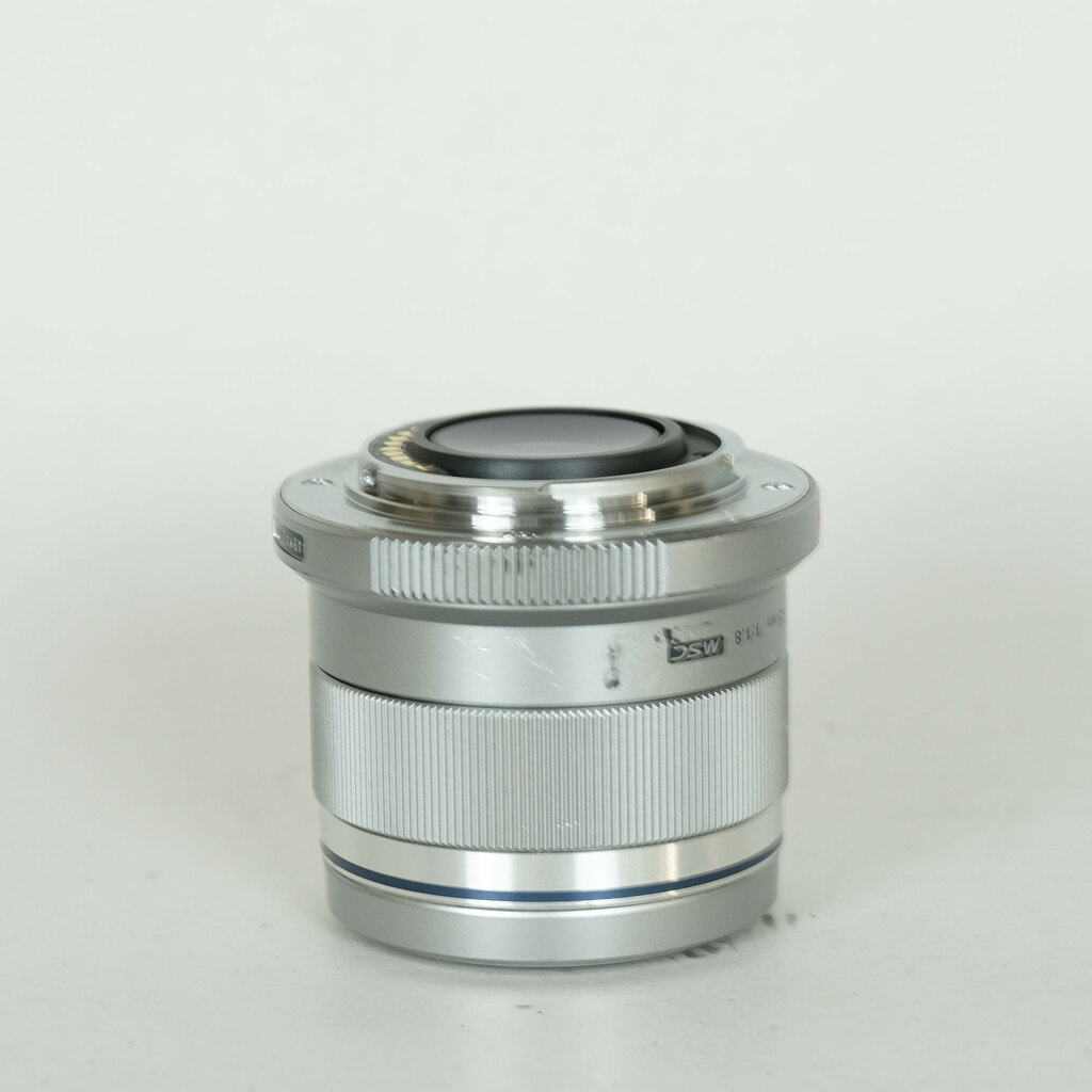 OLYMPUS M.ZUIKO DIGITAL 45mm F1.8