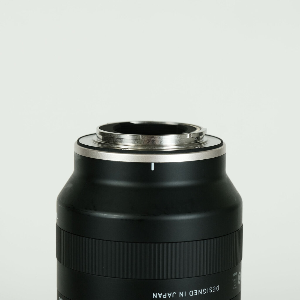 TAMRON 70-300mm F/4.5-6.3 Di III RXD (Model A047) [ソニーE用]