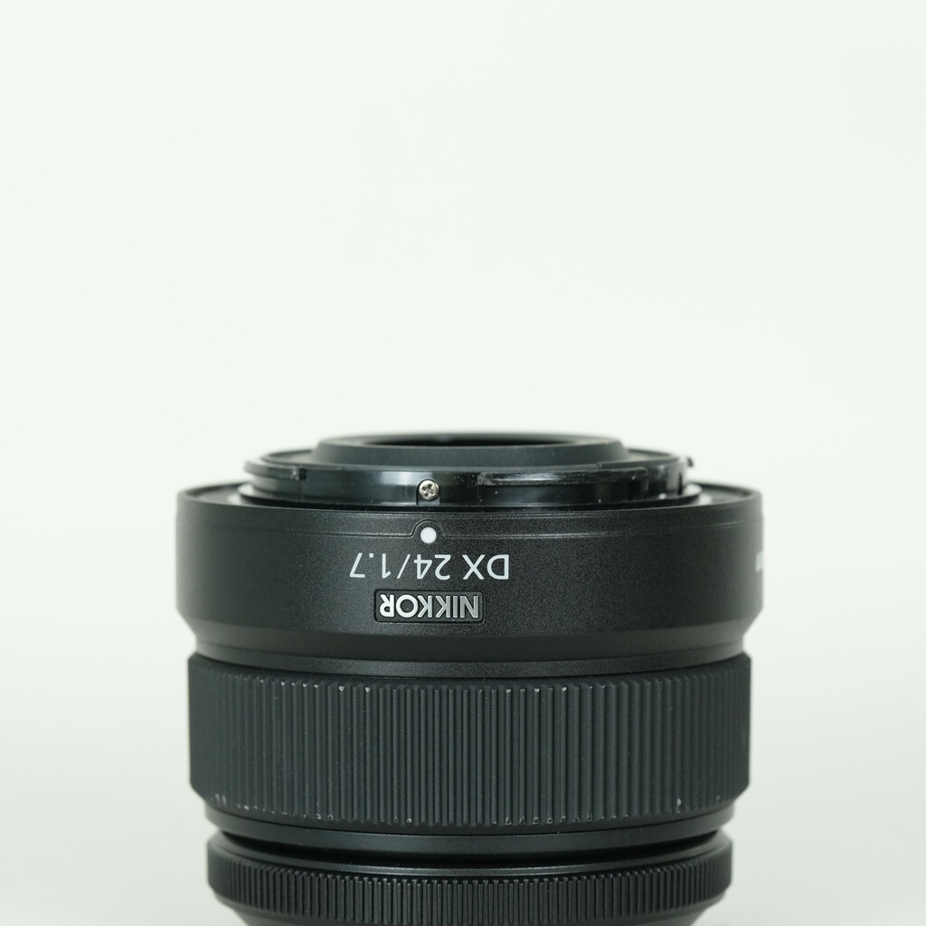 Nikon NIKKOR Z DX 24mm f/1.7の出品 | ONE SCENE（ワンシーン）