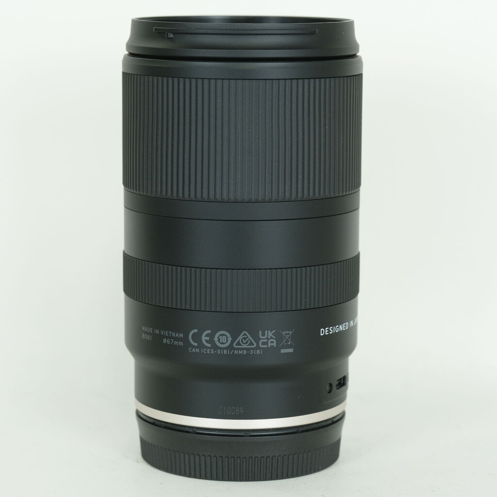 TAMRON 18-300mm F/3.5-6.3 Di III-A VC VXD (Model B061) [キヤノンRF用]