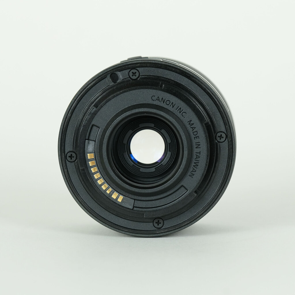 Canon EF-M28mm F3.5 マクロ IS STM