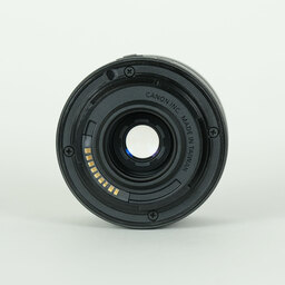 Canon EF-M28mm F3.5 マクロ IS STM