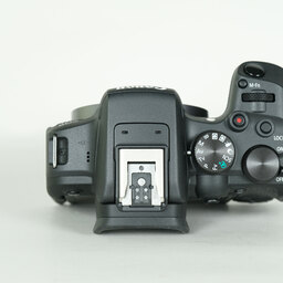 Canon EOS R10