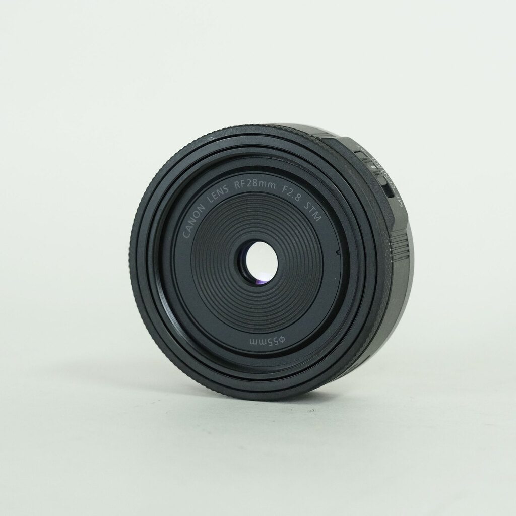 Canon RF28mm F2.8 STM