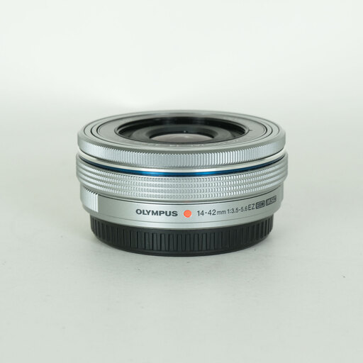 OLYMPUS M.ZUIKO DIGITAL ED 14-42mm F3.5-5.6 EZ シルバー