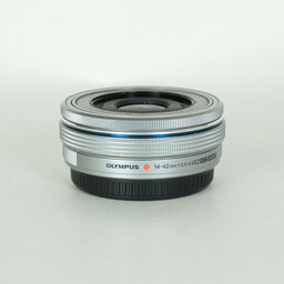 OLYMPUS M.ZUIKO DIGITAL ED 14-42mm F3.5-5.6 EZ シルバー