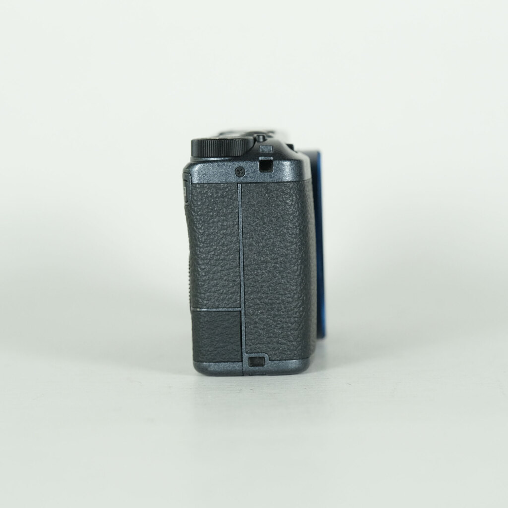 RICOH GR IIIx Urban Edition