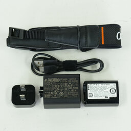 SONY α6000(ILCE-6000) SONY α6000(ILCE-6000)