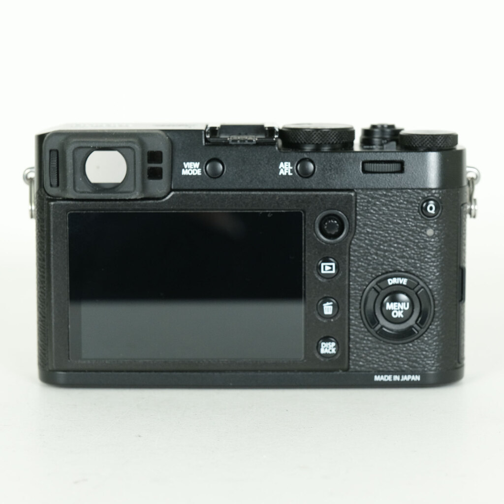 FUJIFILM X100F ブラック FUJIFILM X100F ブラック