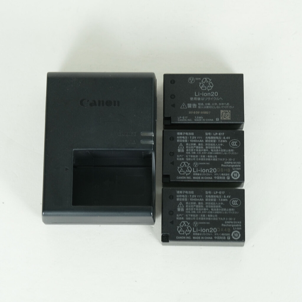 Canon EOS M5