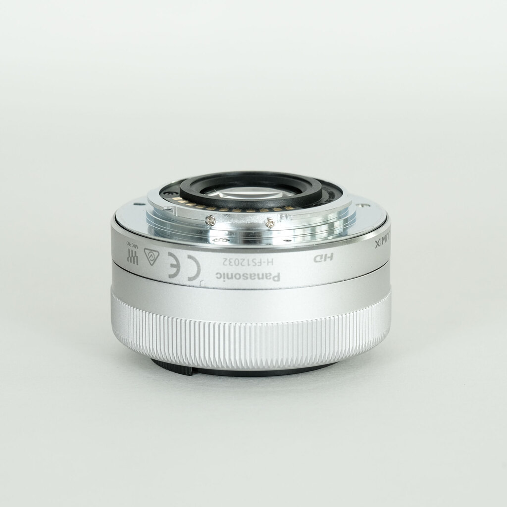 Panasonic LUMIX DMC-GF7W ダブルズームレンズキット ブラウンの出品