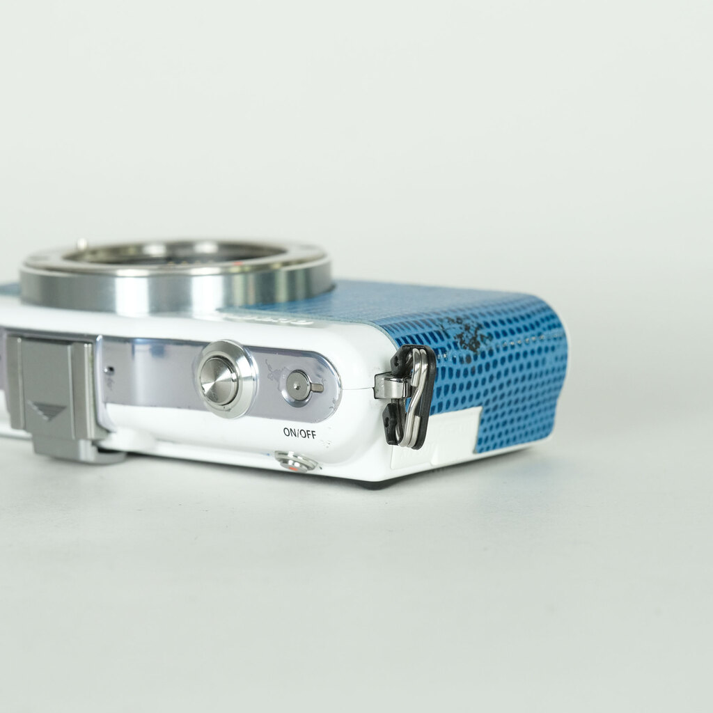 OLYMPUS PEN mini E-PM1 ボディ ホワイト